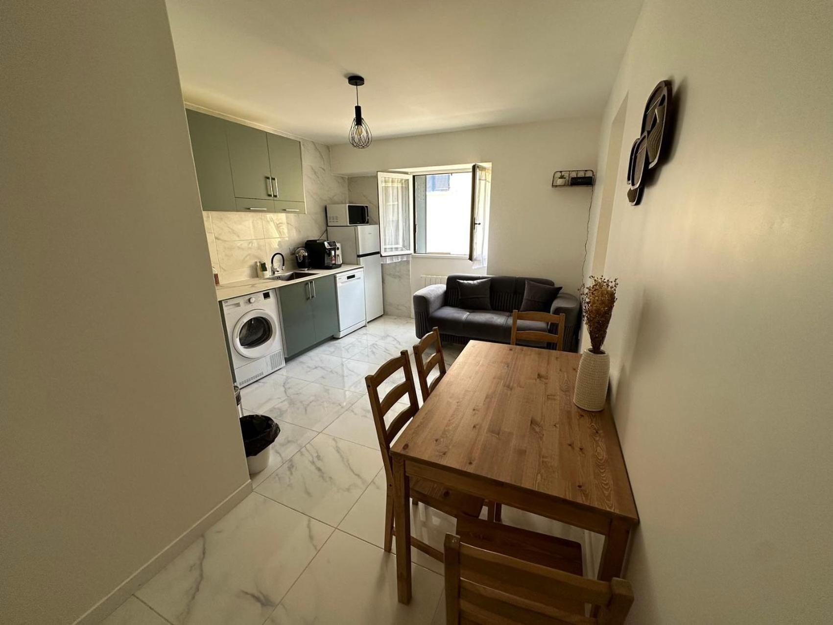 Appartement Calme Moderne Proche De Disneyland Wifi & Cafe Gratuit & Arrivee Autonome Биси Сен Жорж Екстериор снимка
