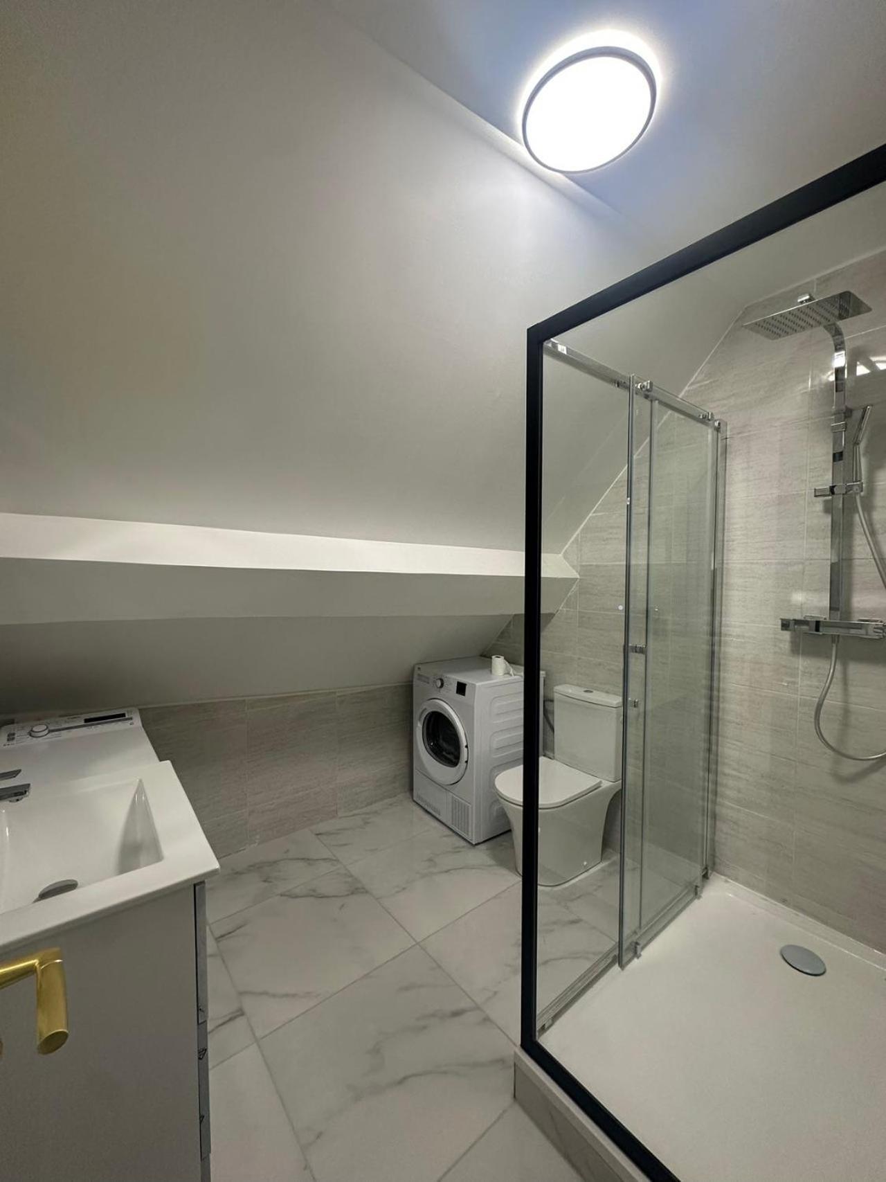 Appartement Calme Moderne Proche De Disneyland Wifi & Cafe Gratuit & Arrivee Autonome Биси Сен Жорж Екстериор снимка