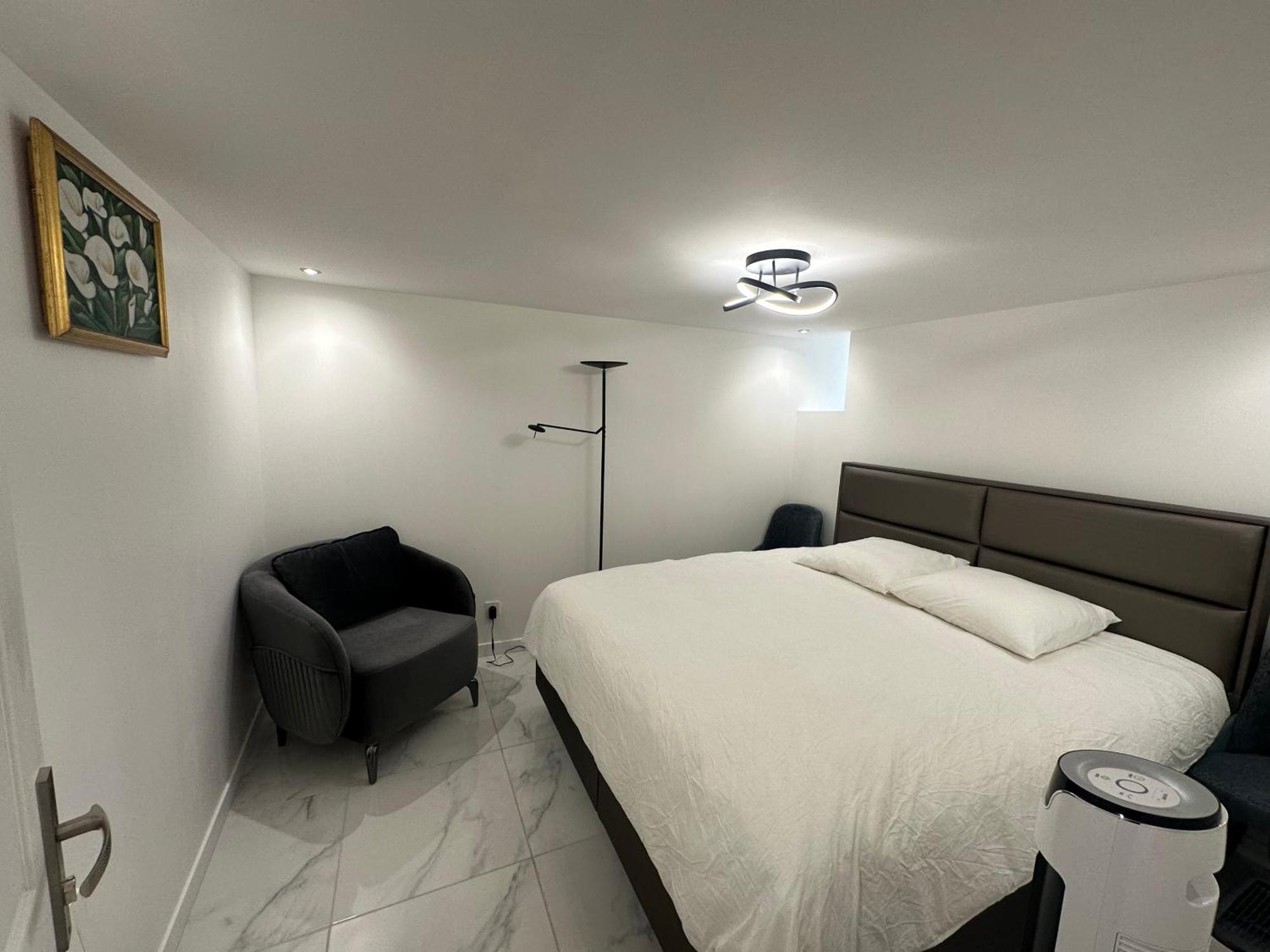 Appartement Calme Moderne Proche De Disneyland Wifi & Cafe Gratuit & Arrivee Autonome Биси Сен Жорж Екстериор снимка