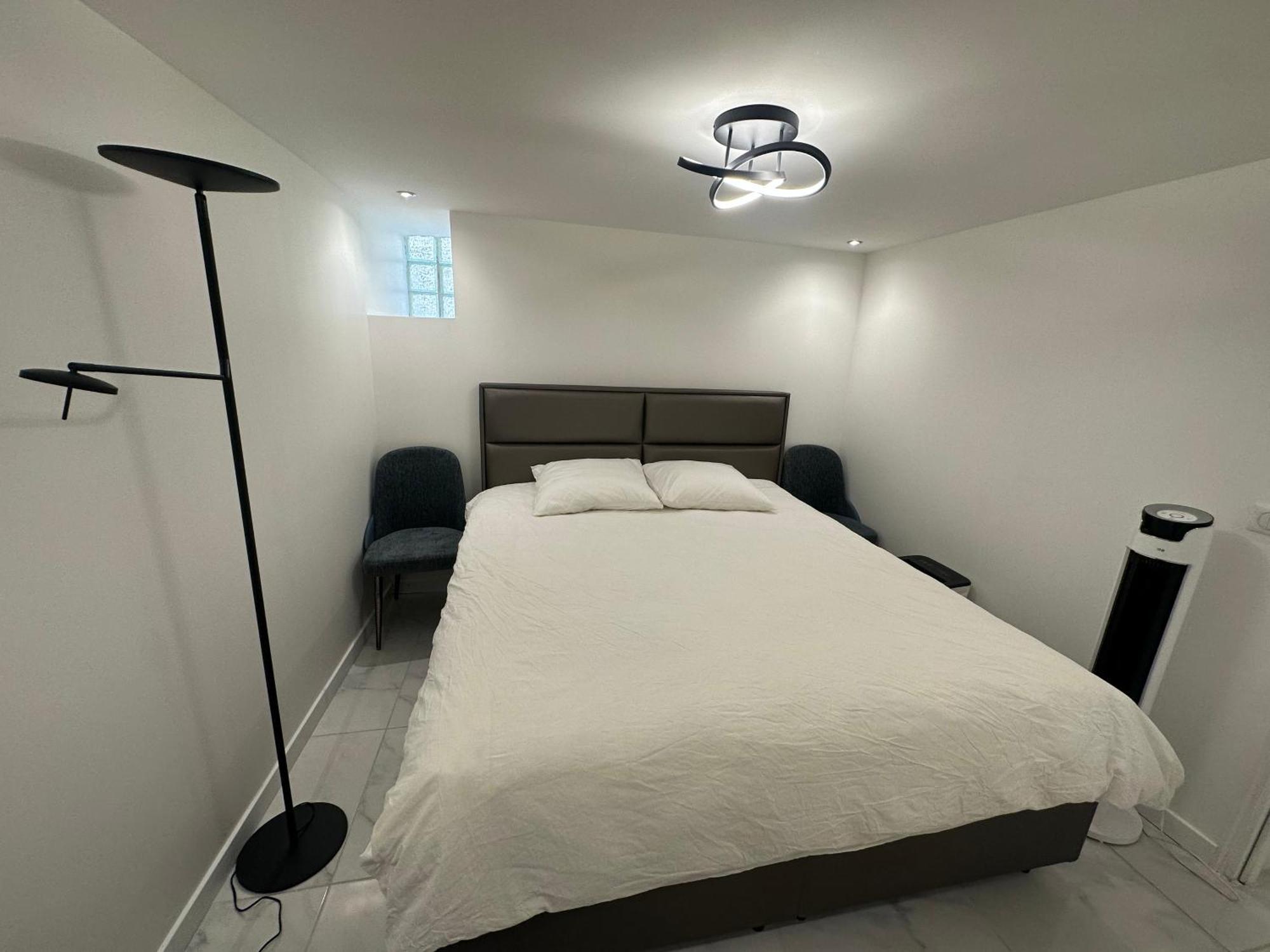 Appartement Calme Moderne Proche De Disneyland Wifi & Cafe Gratuit & Arrivee Autonome Биси Сен Жорж Екстериор снимка